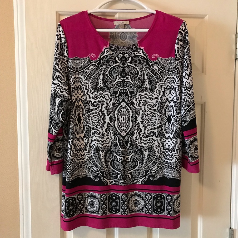 Roz & Ali Woman’s top, XL